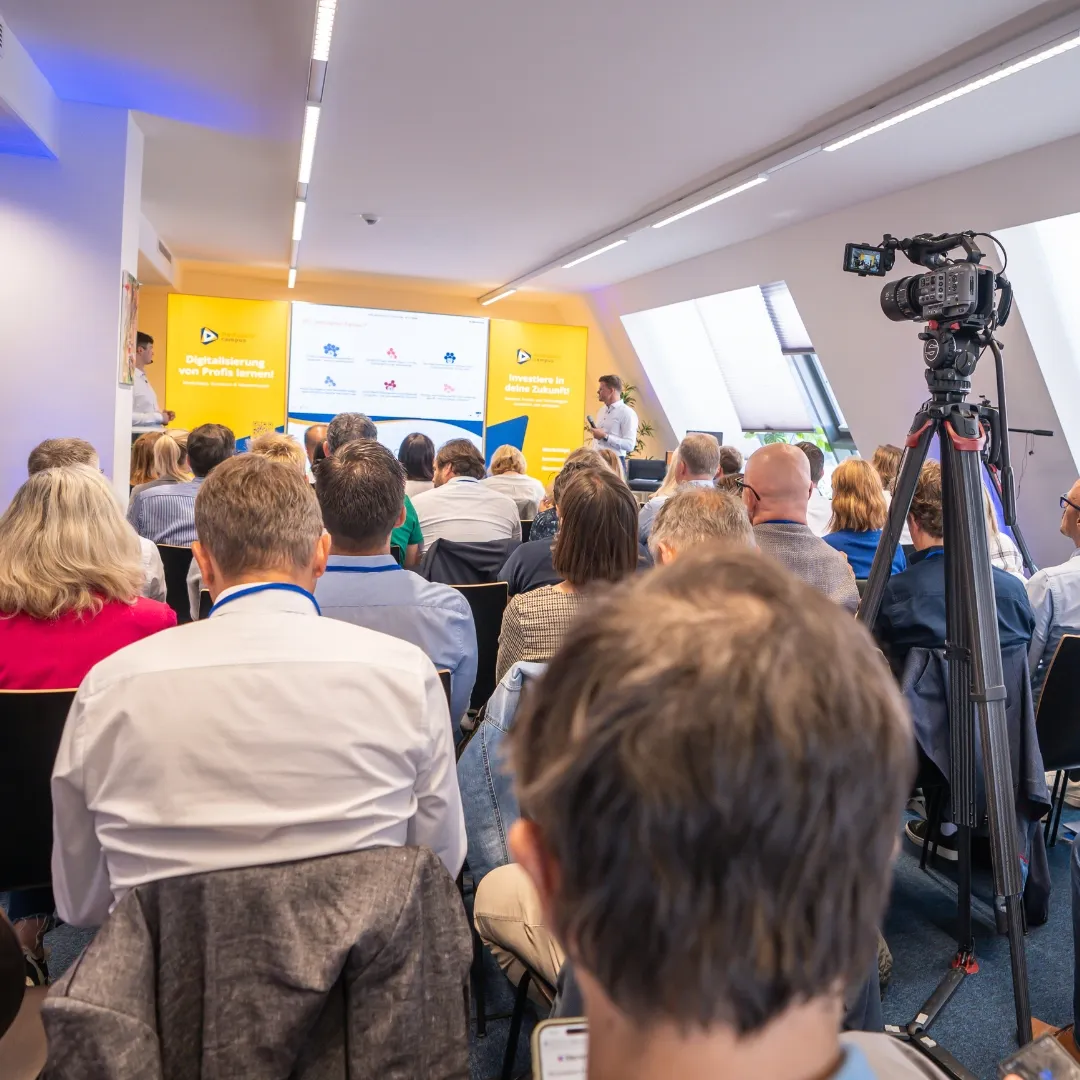 KI-Bootcamp: Veranstaltung und Vortrag